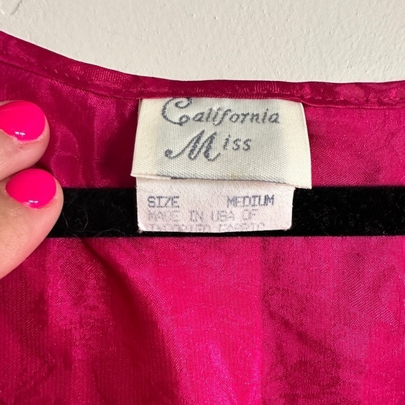 VTG California Miss hot pink nightgown flower detail size medium made in USA - Picture 6 of 8